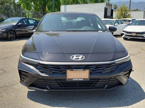 New 2026 Hyundai Elantra Sport FWD image 29