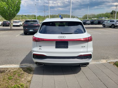 Used 2025 Audi Q5 Premium AWD/4WD image 6