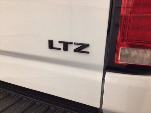 New 2026 Chevrolet Silverado 2500 LTZ w/ LTZ Plus Package AWD/4WD image 14