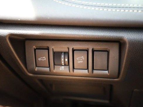 Used 2024 Subaru Outback Limited AWD/4WD image 20
