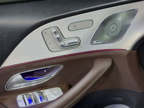 Used 2021 Mercedes-Benz GLE 350 4MATIC w/ Premium Package image 21