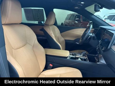Used 2025 Lexus RX 350 Premium Plus w/ Convenience Package AWD/4WD image 9