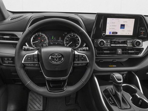 New 2026 Toyota Highlander XSE AWD/4WD image 4