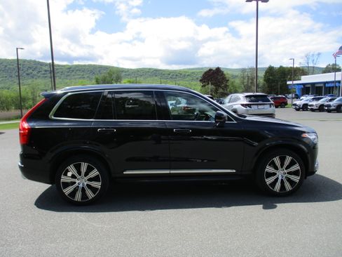 Used 2021 Volvo XC90 T8 Inscription w/ Advanced Package AWD/4WD image 4