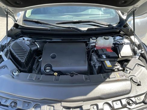 Used 2020 Buick Enclave Essence w/ Sound and Sites Package image 21