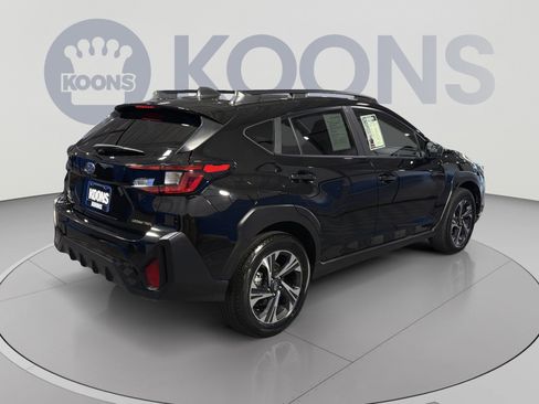 Used 2025 Subaru Crosstrek 2.5i Premium AWD/4WD image 7