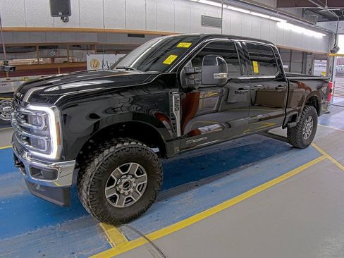 Used 2024 Ford F250 Lariat image 5