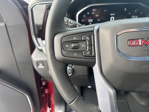 New 2026 GMC Sierra 1500 SLT image 18