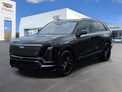 New 2026 Cadillac Vistiq Platinum w/ LPO, Floor Liner Package