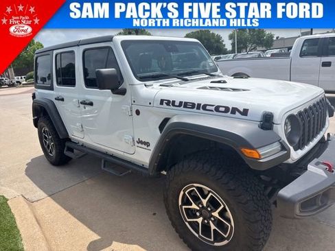 Used 2024 Jeep Wrangler Unlimited Rubicon w/ Convenience Group AWD/4WD image 3
