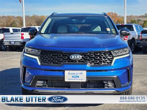 Used 2021 Kia Sorento SX image 2