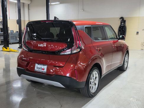 Used 2023 Kia Soul LX w/ Option Group 015 image 7