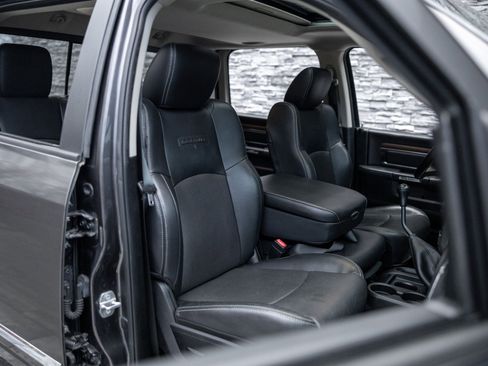 Used 2016 RAM 2500 Laramie image 35