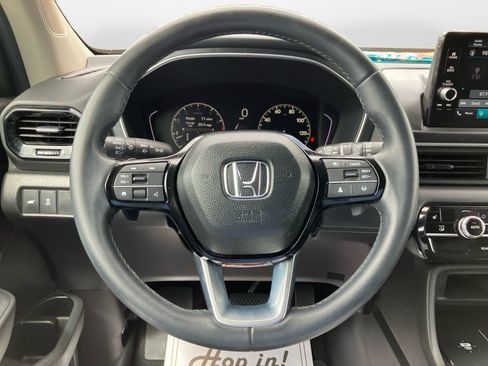 Certified 2025 Honda Pilot EX-L image 13