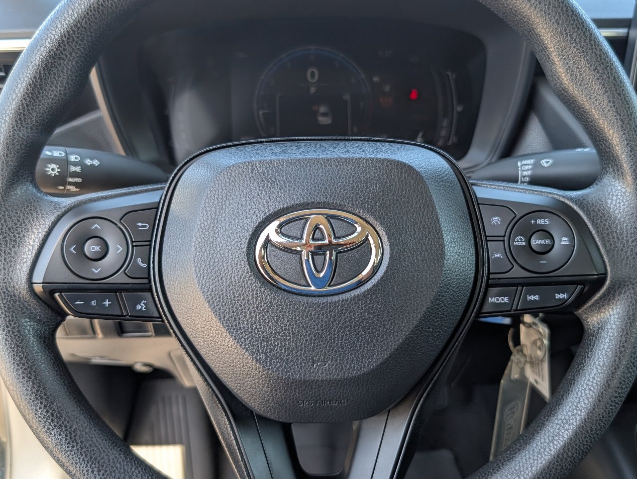 Used 2026 Toyota Corolla LE FWD image 18