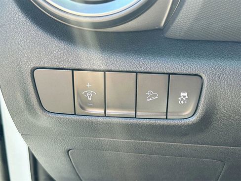 Certified 2023 Hyundai Kona SEL image 27