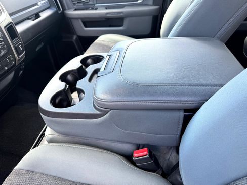 Used 2017 RAM 3500 Big Horn image 21