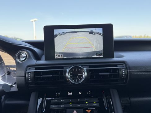 Certified 2025 Lexus IS 300 RWD image 27