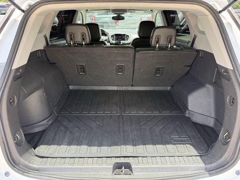 Used 2020 GMC Terrain SLT FWD image 31