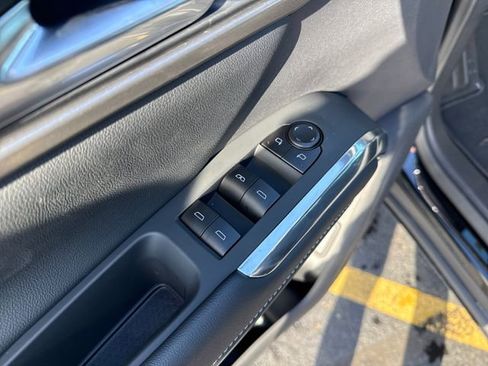 New 2026 Chevrolet Traverse LT w/ Driver Confidence Package image 12