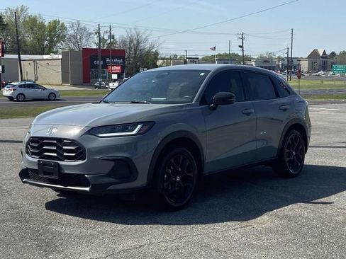 Used 2025 Honda HR-V Sport image 7