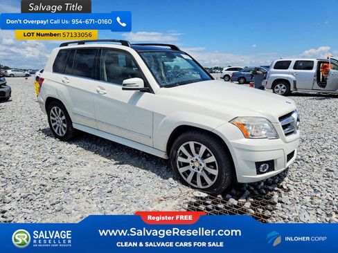 Used 2010 Mercedes-Benz GLK 350 4MATIC image 5