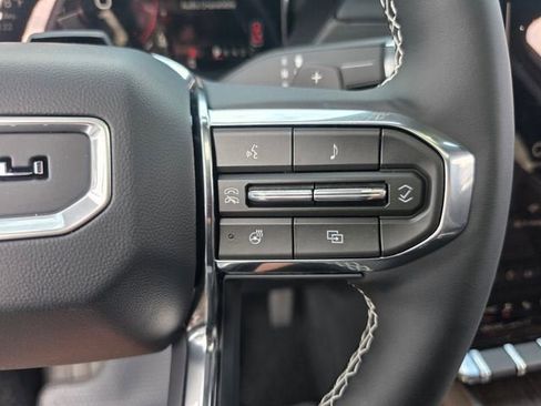 New 2026 GMC Acadia Denali Ultimate FWD image 27