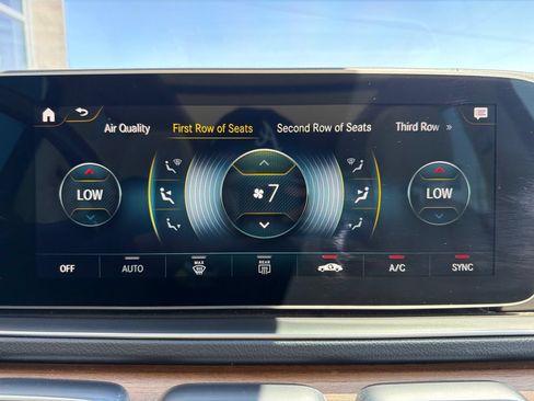 Used 2021 Mercedes-Benz GLS 450 4MATIC image 15