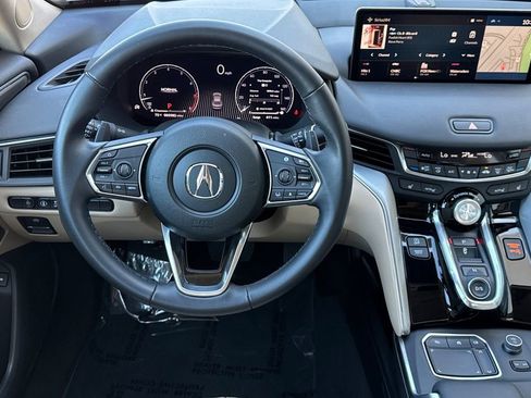 Certified 2025 Acura TLX w/ Technology Package image 18
