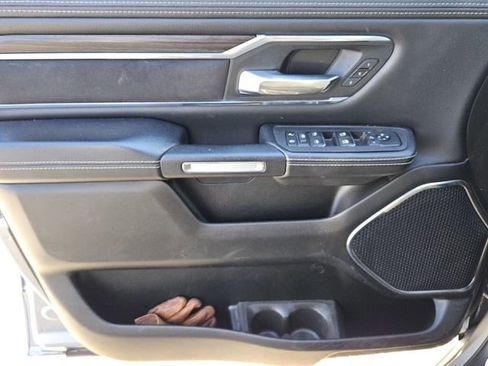 Used 2025 RAM 1500 Laramie image 16