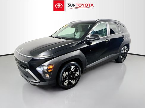 Used 2025 Hyundai Kona SEL FWD image 9