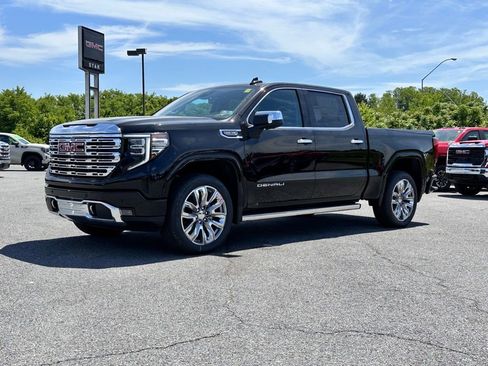 New 2026 GMC Sierra 1500 Denali w/ Denali Reserve Package AWD/4WD image 2