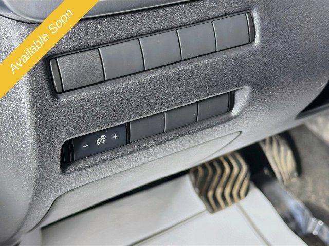 Used 2021 Nissan Rogue S AWD/4WD image 10