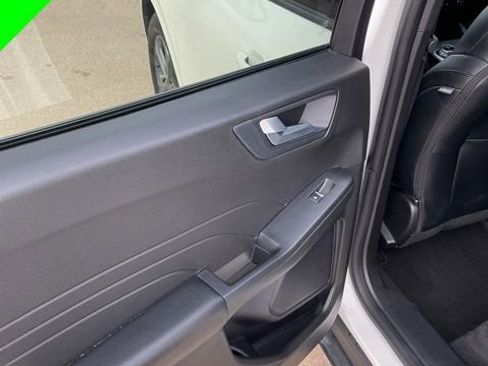 Used 2023 Ford Escape ST-Line Select w/ Tech Pack #1 image 12