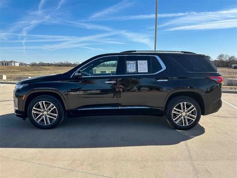 Used 2022 Chevrolet Traverse High Country w/ LPO, Floor Liner Package image 6