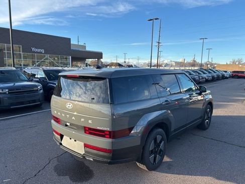 New 2026 Hyundai Santa Fe SE image 5