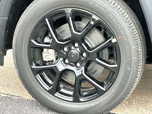New 2026 Jeep Compass Latitude AWD/4WD image 11