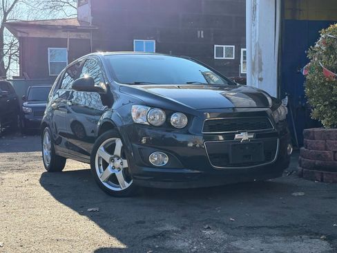 Used 2013 Chevrolet Sonic LTZ FWD image 11
