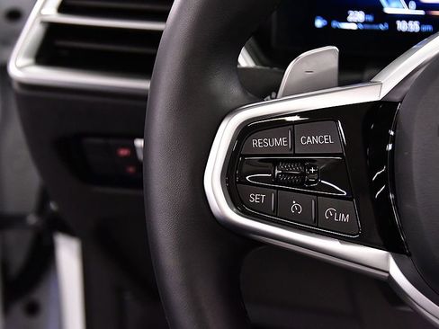 Used 2026 BMW 430i Convertible image 17