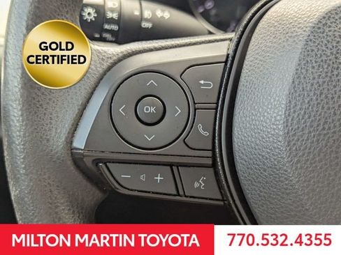 Certified 2021 Toyota RAV4 XLE FWD image 24