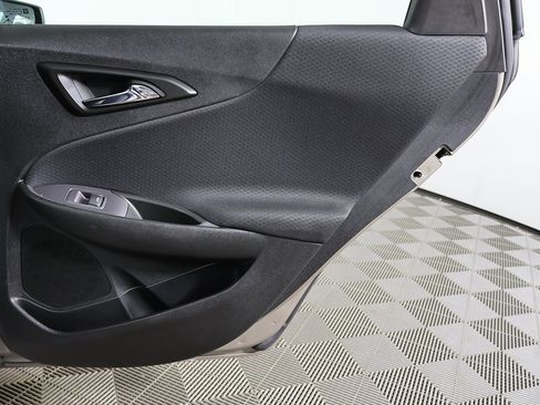 Used 2023 Chevrolet Malibu LS image 21