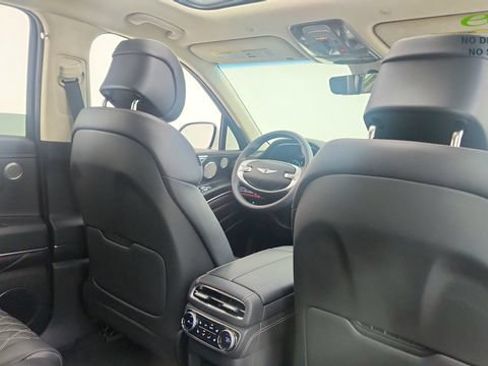 Used 2024 Genesis GV80 3.5T Advanced AWD/4WD image 26
