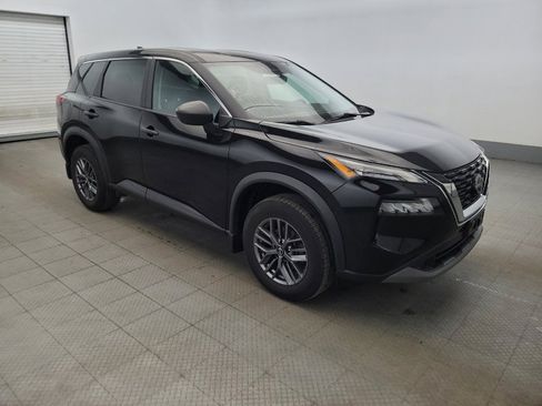 Used 2023 Nissan Rogue S image 13