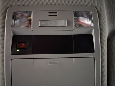 Certified 2022 Toyota Tacoma SR image 25