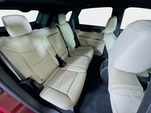 Used 2019 Cadillac XT5 Luxury image 30