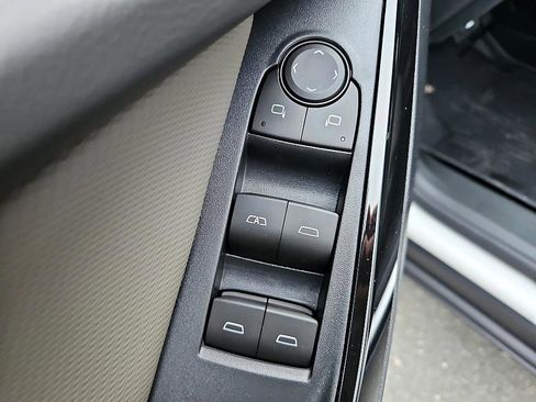 New 2026 Chevrolet Equinox LT w/ Convenience Package II image 14