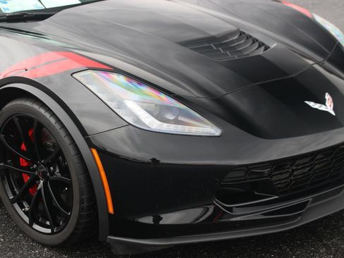 Used 2018 Chevrolet Corvette Grand Sport image 9