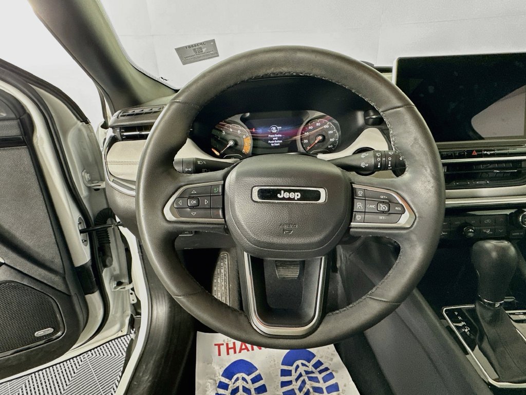 Certified 2023 Jeep Compass Limited w/ Sun and Sound Group AWD/4WD image 18