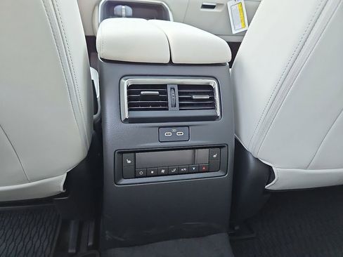 New 2026 MAZDA CX-90 Plug-In Hybrid w/ Premium Plus image 11