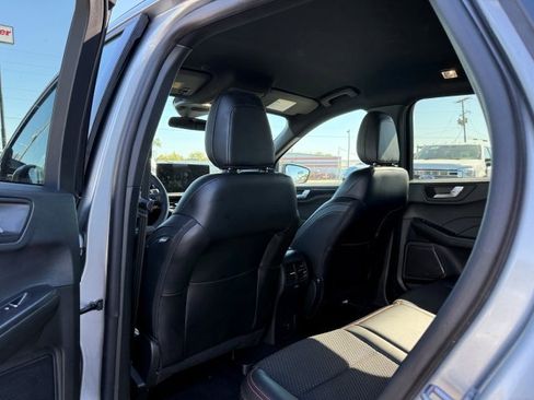 Used 2023 Ford Escape ST-Line Select w/ Tech Pack #1 image 17